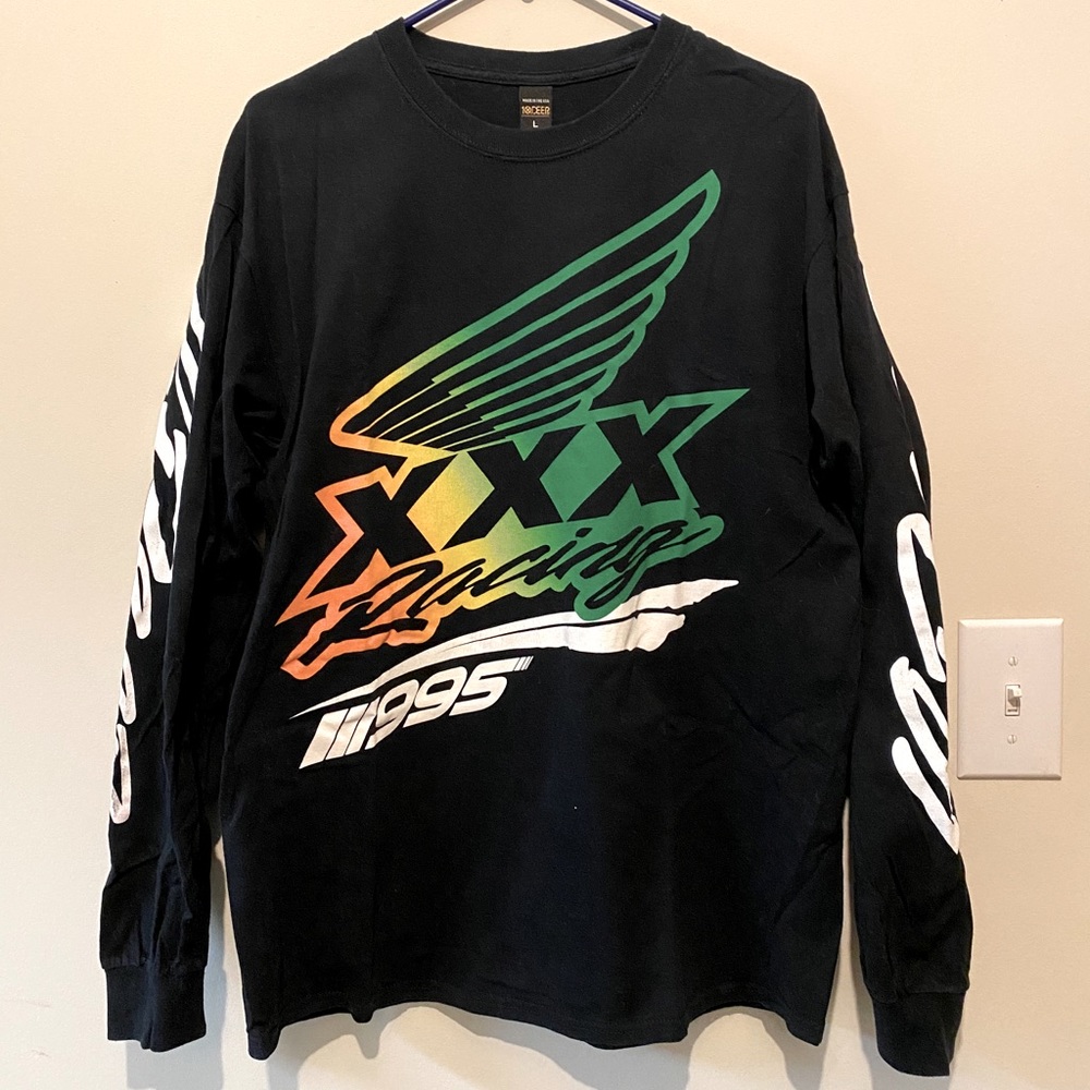 10.DEEP graphic tee